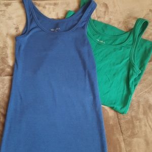 2 like new Merona tanks